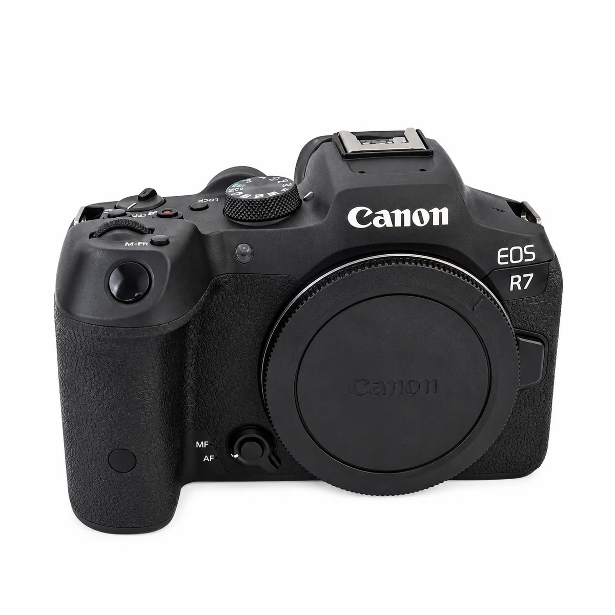 Canon EOS R7 + RFS 18-150 f 3.5-6.3 - 76 scatti - Usato