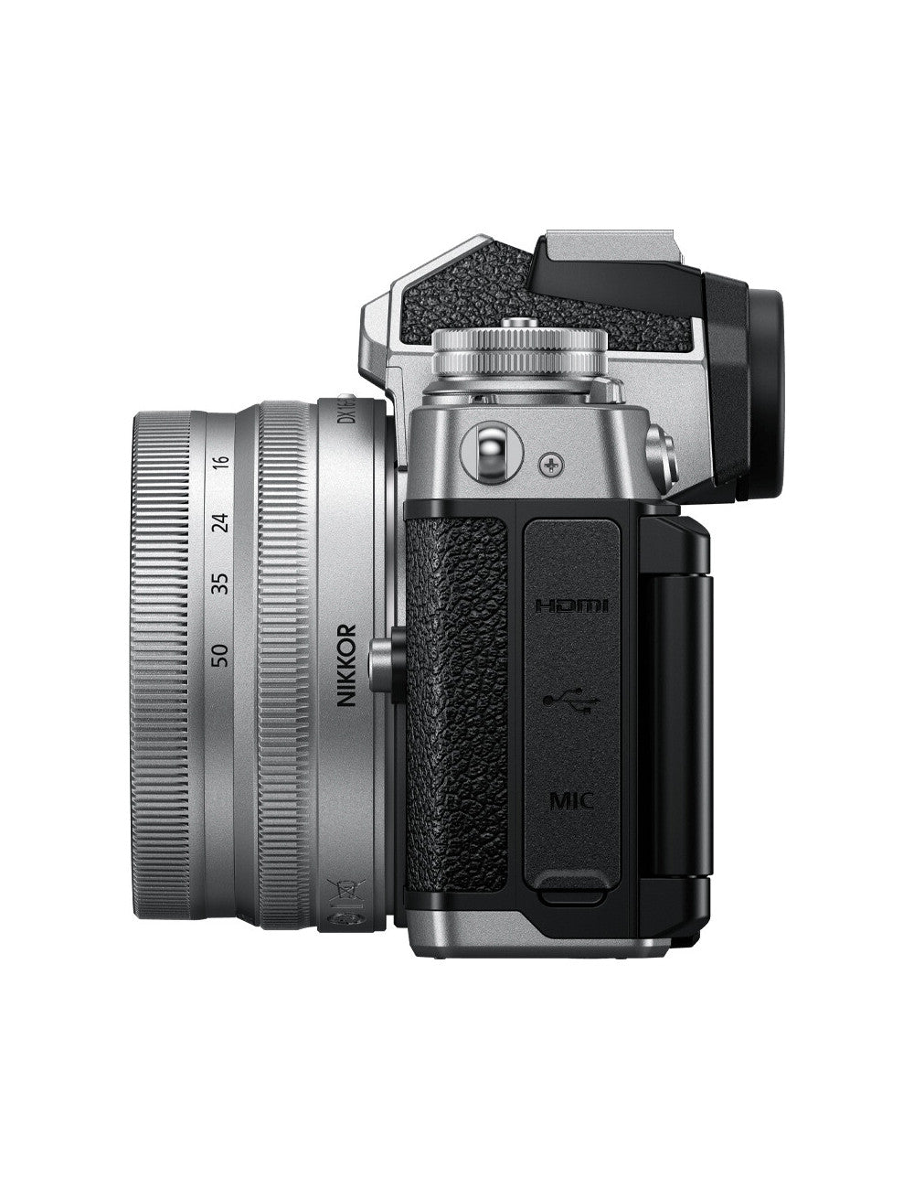 Nikon Z fc + Nikkor Z DX 16-50mm f/3,5-6,3 VR Silver